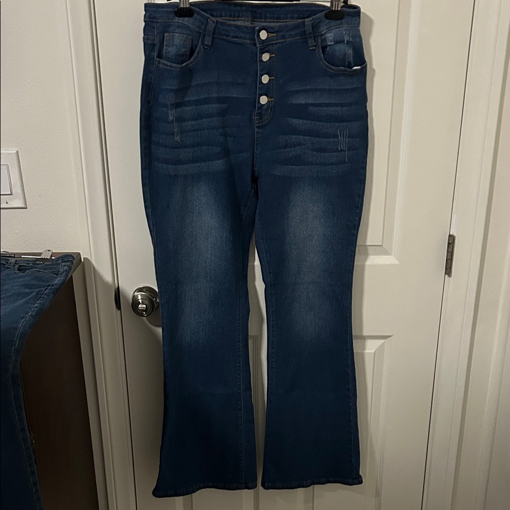 Nova Blue Women’s Blue Flared Button Up Distressed Jeans, Size XL, Like New